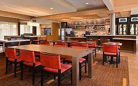 Courtyard By Marriott Dallas Northwest