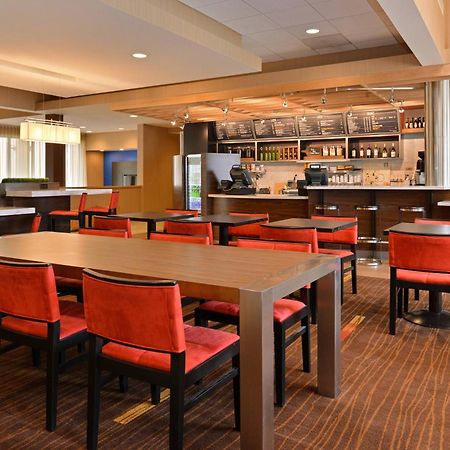 Courtyard By Marriott Dallas Northwest Exterior photo