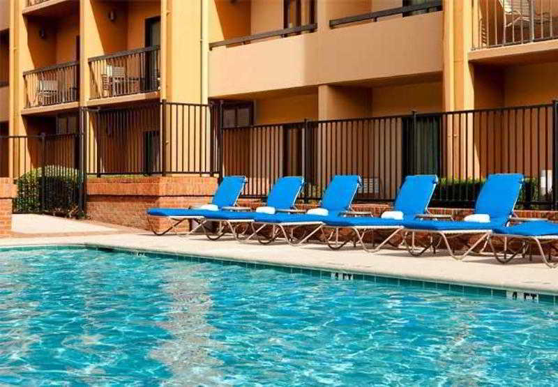 Courtyard By Marriott Dallas Northwest Exterior photo