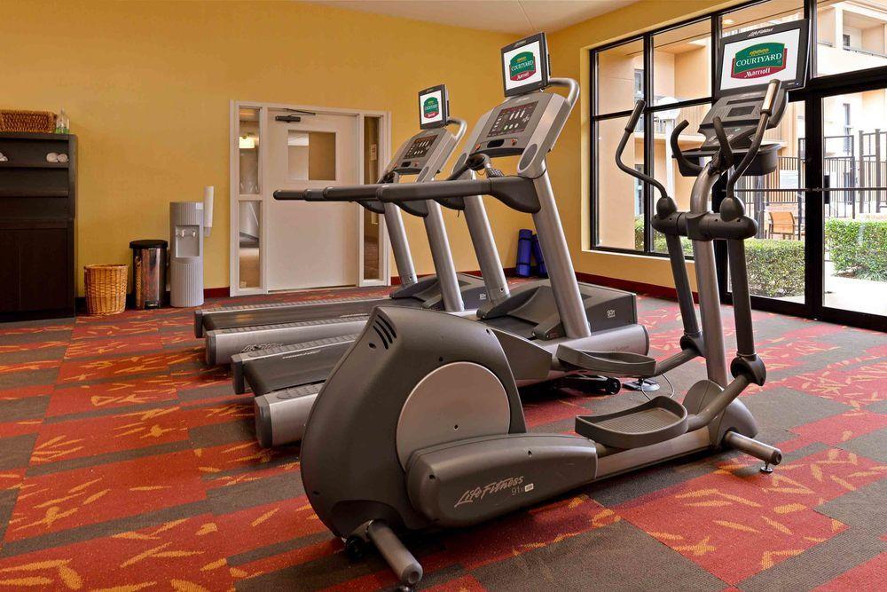 Courtyard By Marriott Dallas Northwest Exterior photo