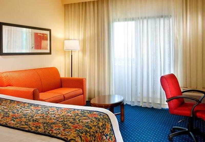 Courtyard By Marriott Dallas Northwest Room photo
